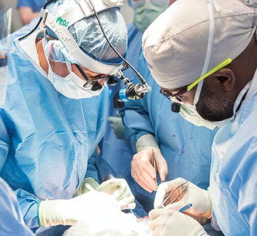 Read article Alumnus on surgical team performs groundbreaking in-utero surgery